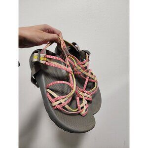 Chaco ZX3 pink yellow 3 strap toe loop sandals 7
